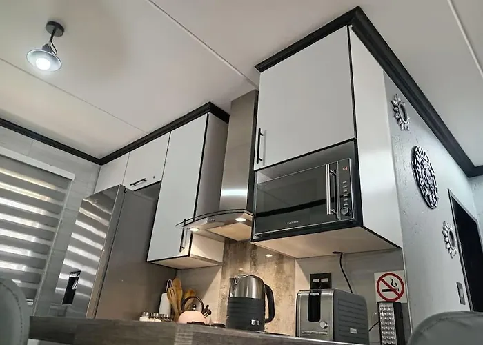 Maneli 69