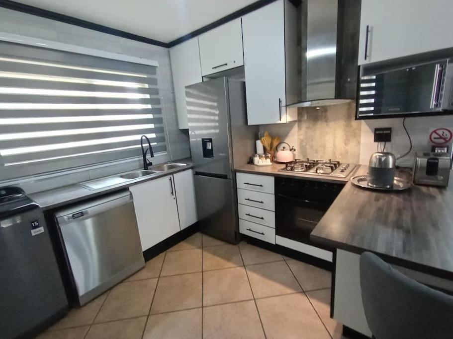 Maneli 69 Apartment Boksburg