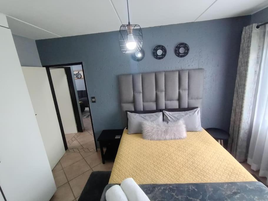 Maneli 69 Apartment Boksburg